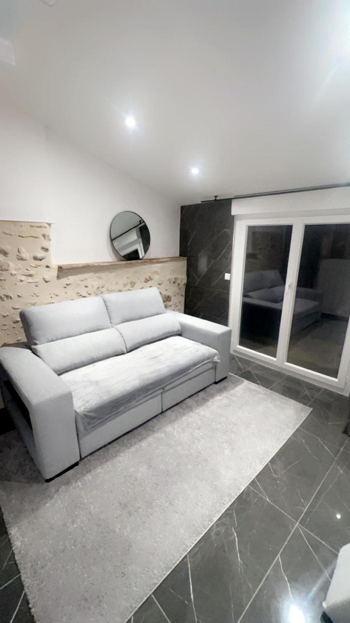 Holiday home Maison De *